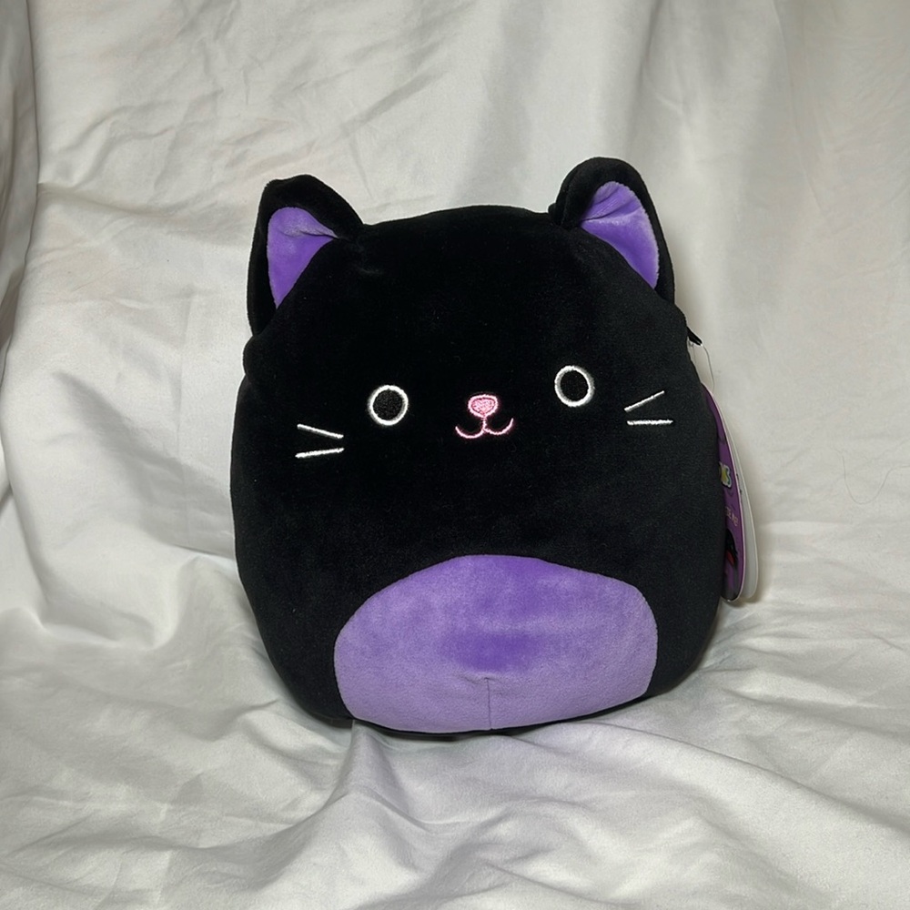 Autumn Squishmallow 8” Halloween Cat 🐈‍⬛